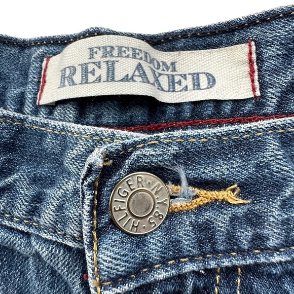 Tommy Hilfiger Men's Freedom Relaxed Jeans Blue Denim Sz 36 x 34 - Picture 4 of 14